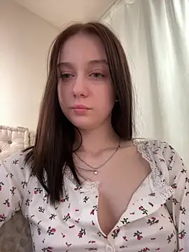 MiraXS live cam on StripChat