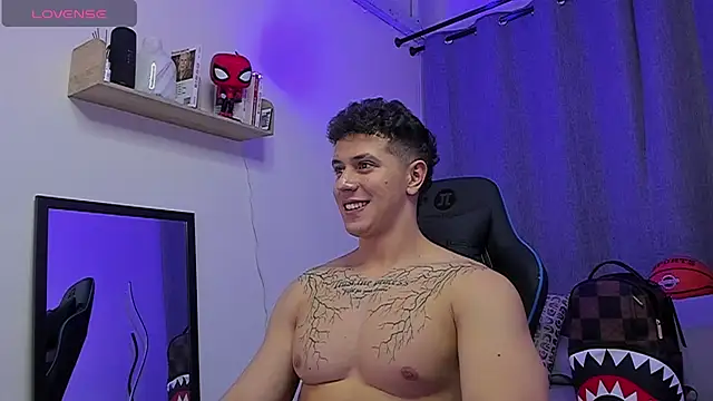 ASHTON_HILS webcam