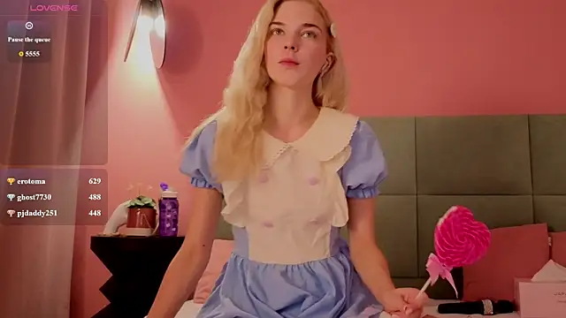 Bella_Stewarttt webcam