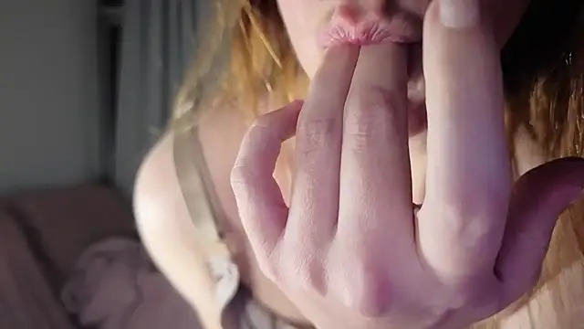 MommyLoveWetOrgasm webcam