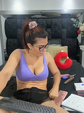 Arianna_Jones1