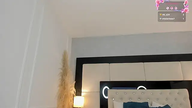SummerLuna webcam