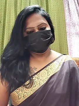 Meera_mia webcam