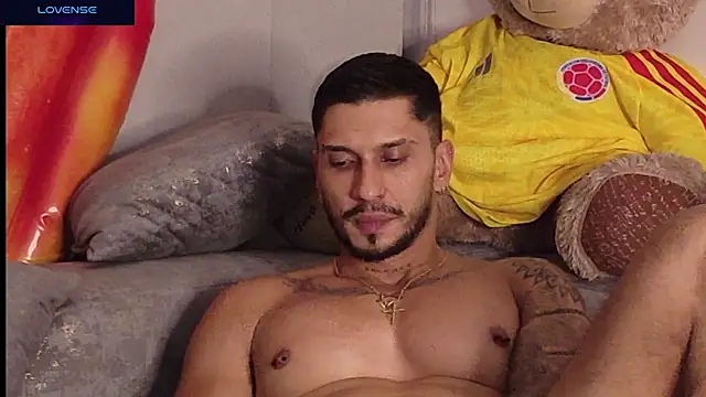 seth_vegaa (M young) - naked