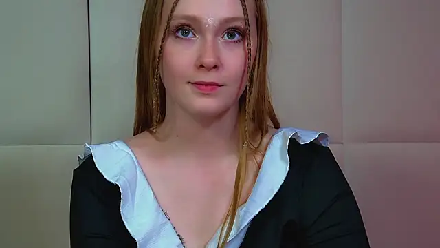 AgataFoxley webcam
