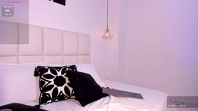Megan_Brunette2 webcam