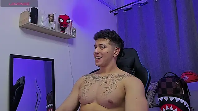 ASHTON_HILS webcam