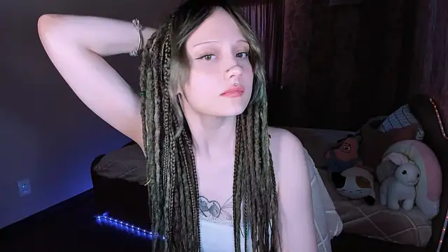 MariaMango webcam