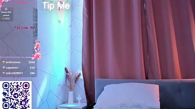 Tiffany-Grace webcam