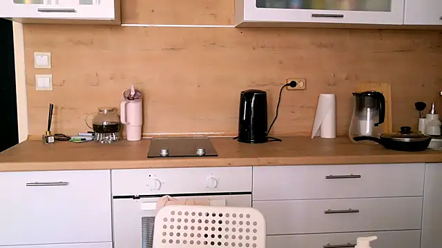 ElenaMonroe webcam