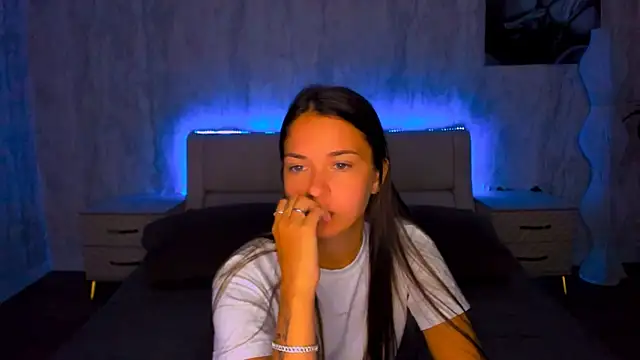 AlexaBarkley webcam