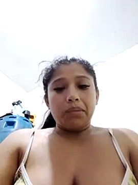Nati_linda webcam