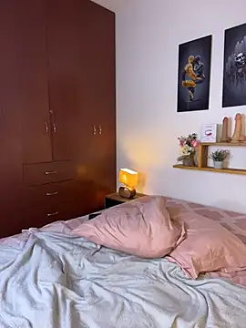 nairagold_ webcam
