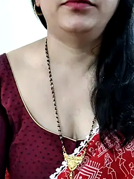 Yazhini-Cam webcam