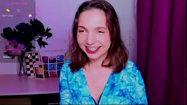 KindHazelHere_ webcam