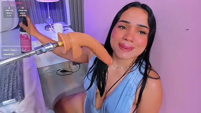lia_sucker webcam
