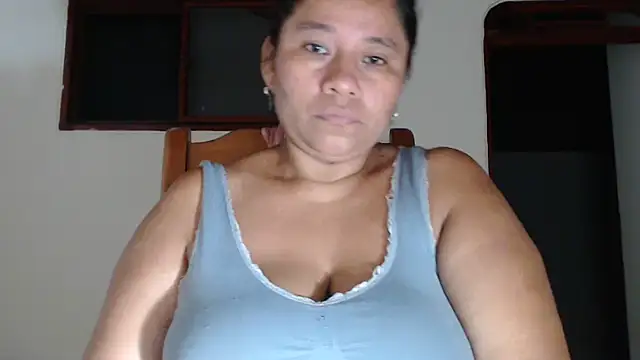 adrixxx38 webcam