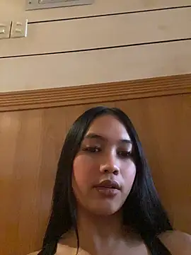 sexyasiancock_yllana webcam