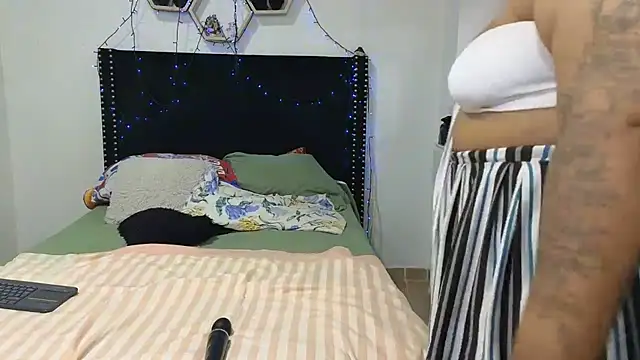 charlotte_077 webcam