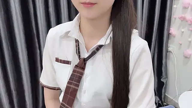KaleAnisa webcam
