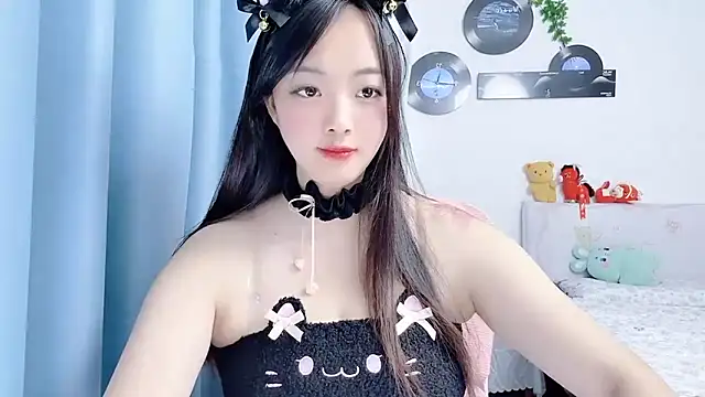 Winnie666999 webcam