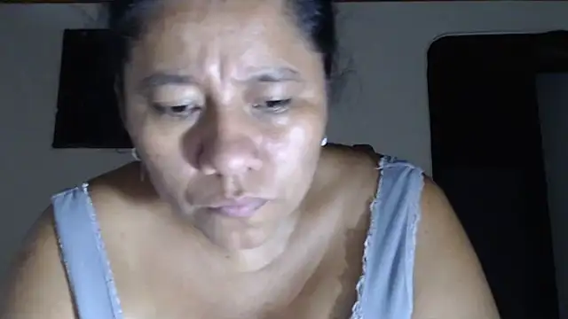 adrixxx38 webcam