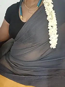 Tamil-hotwife webcam