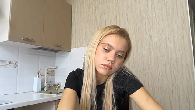 Glamorforyou live cam on StripChat