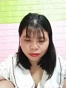 Xuka_lyss webcam