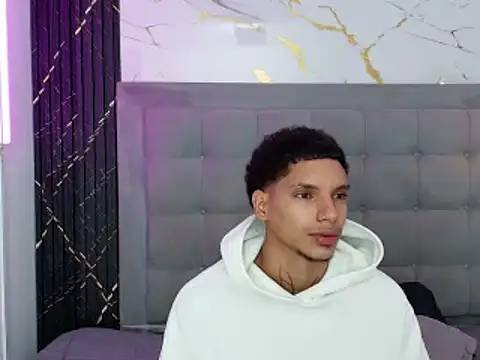 kai_storm77 webcam
