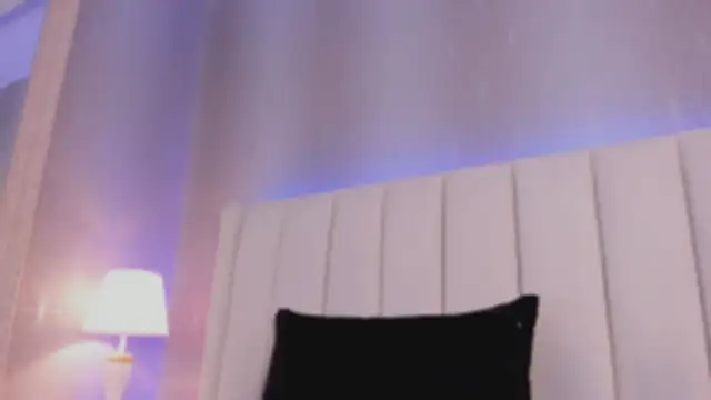 Lily_StClair webcam