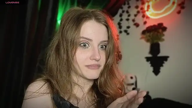 EllieMori_ webcam