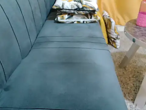 leslysexygirl webcam