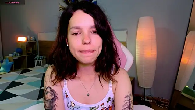 Maya_Campbell webcam
