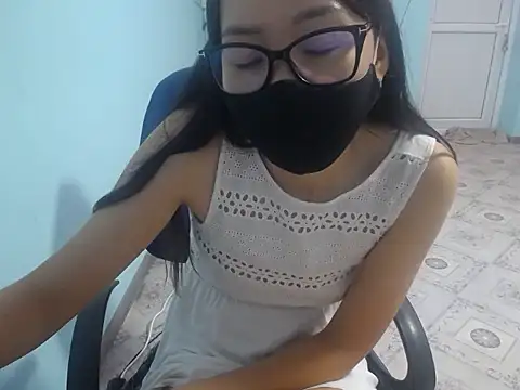 elllaaxx webcam