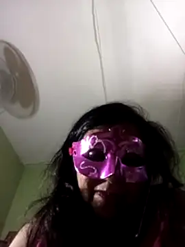 LOVE__RANI webcam