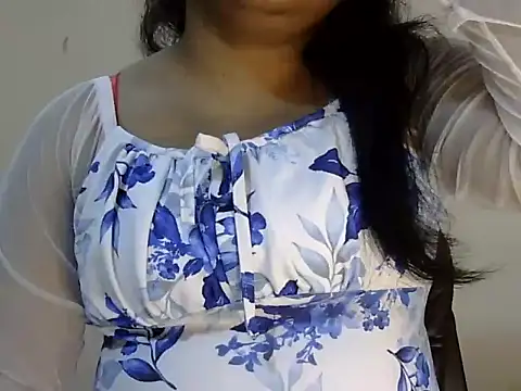 Noty_simran webcam