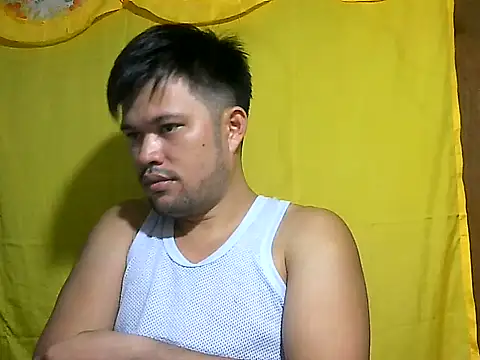 HairyHottestpinoyHandsome webcam