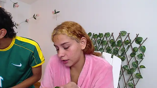 Sarabubbie webcam