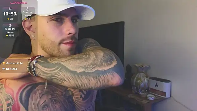 Ades_Lowe webcam