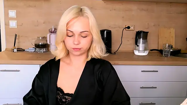 ElenaMonroe webcam