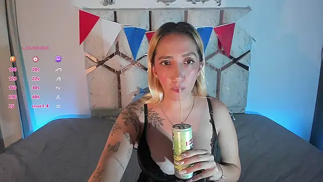 Amanda_klaire webcam