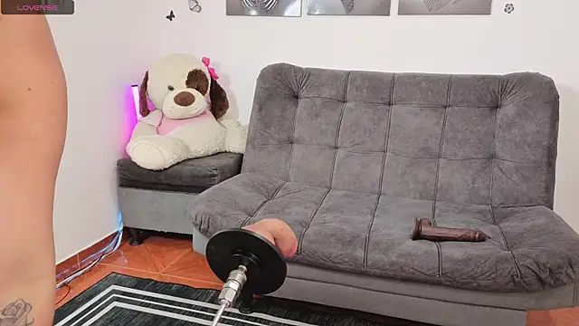 Christine_20 webcam
