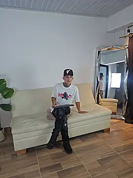 Darwinstark_ webcam