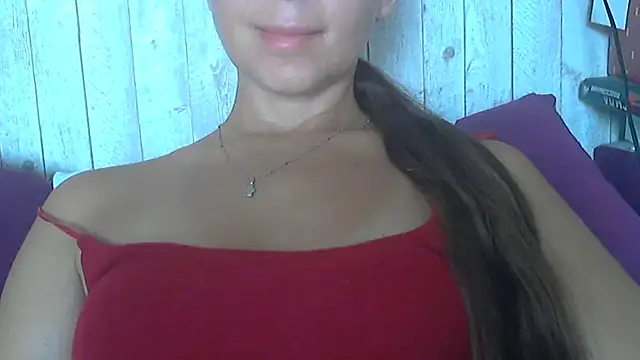 Bella--White webcam