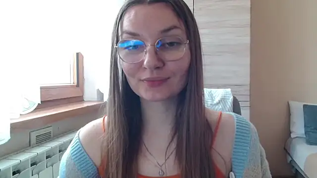 LooveELLYx webcam