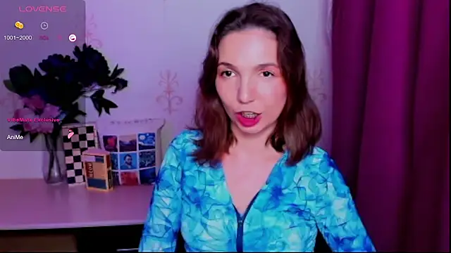 KindHazelHere_ webcam