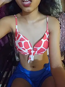 Lusty-Dishuu webcam