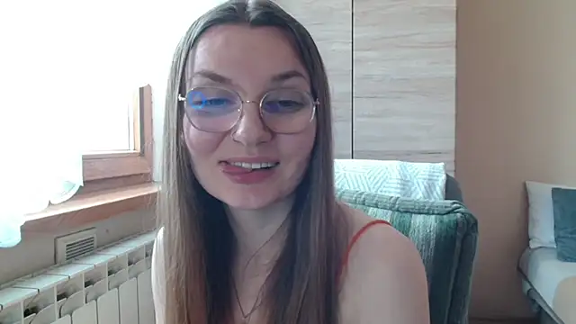 LooveELLYx webcam