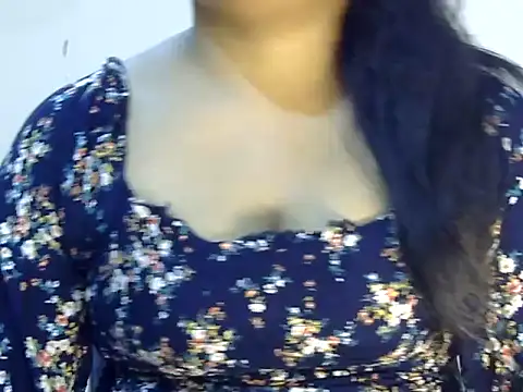 Noty_simran webcam